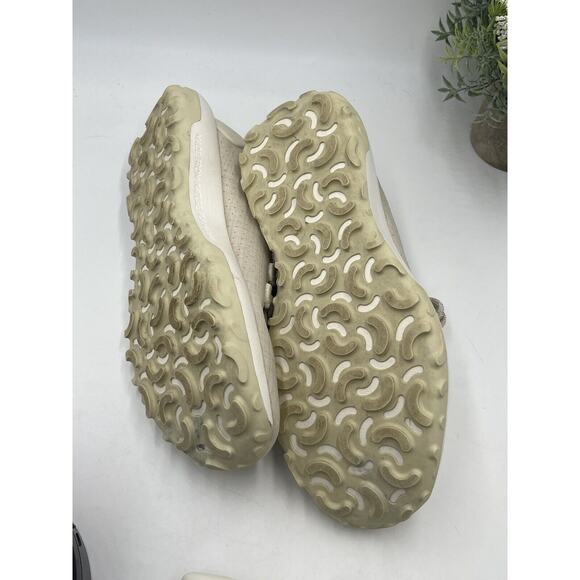 Allbirds Trail Runners SWT Cream Hiking Running Walking Shoe Sneaker Sz 9.5/W 11 main image 6